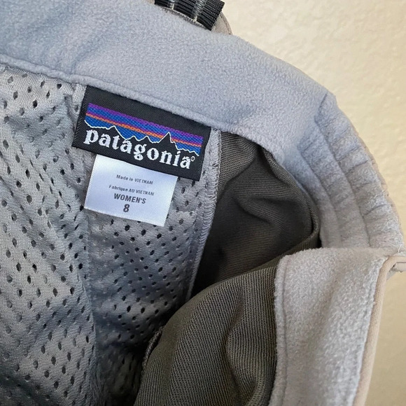 Patagonia Womens Ski hiking Pants Size 8 beige khaki green‎ with suspenders - Picture 16 of 16